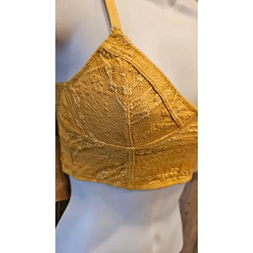 Free people sz XS gold stretch bralette flirty layering tank EUC lace sexy